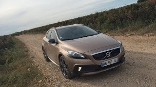 Essai Volvo V40 Cross Country T5 de 245 ch [upl. by Anas]