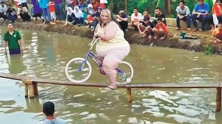 BEST BiKE RACE EVER ON EARTH  Cycling on the monkey bridge [upl. by Imelda]