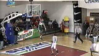 Elie Mechantaf OneHanded dunk [upl. by Aimaj322]