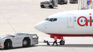 Schopf Aircaft Tow Tractor  airberlin Boing 737 Stuttgart Airport 2013 [upl. by Mady]