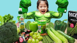 색깔별로 먹기만 하면 서은이와 엄마의 스파이더맨 헐크 식단 야채 놀이 뽀로로 음료수 Vegetables for Spider man and Hulk [upl. by Essyle]