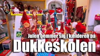 December på Dukkeskolen Julen gemmer sig i kælderen [upl. by Kyrstin]