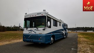 Motorhomes of Texas 2002 Foretravel U320 C3079 [upl. by Peggy]