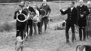 Les Honneurs  Trompes de Chasse à Cheverny [upl. by Nolat85]