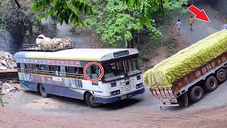 APSRTC Bus Driver Taking Risk With Passengers On Dangerous Hairpin Bend Bus Driving  Bus Market [upl. by Kaitlin953]