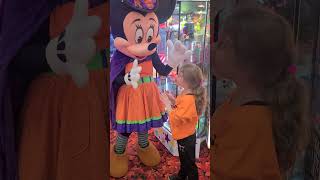 Minnie Mouse bowtoons Disney Halloween Minnie videoshort videoshorts [upl. by Constant544]