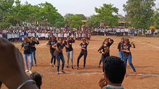 Flash bom 2022flashmob collegefest dance guntur natunatu telugudance danceperformance [upl. by Howlond]