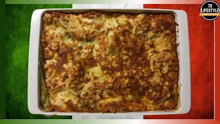 CHEESY Chicken Lasagna  Lasagna Recipe in Tamil [upl. by Anchie]