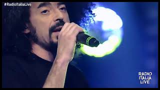 CAPAREZZA Una Chiave Live Radio Italia Live 3 [upl. by Iow]