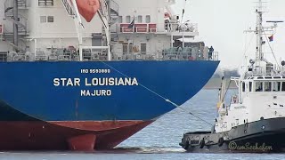 Seeschiff  Schlepper geared cargo seaship STAR LOUSIANA V7SD8 IMO 9593880  tugs inbound Emden [upl. by Lemhar]