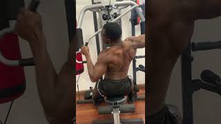 HOW TO BUILD BACK MUSCLE WITHOUT DOING TOO MUCH EXERCISE back shorts [upl. by Aylad]