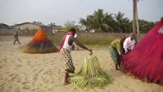 Zangbeto magia bruxaria real materialização Benim Togo Senegal The Zangbetos a voodoo mystery [upl. by Luas]