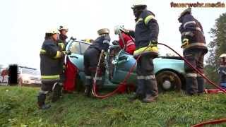 Menschenrettung nach Unfall auf der B34 bei Stiefern [upl. by Read]