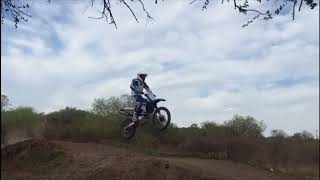 xtz 250 Enduro Motocross Salsipuedes  Cordoba [upl. by Atsillak926]