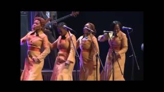 Wa Hamba Nathi Siyabonga Jesu SOUTH AFRICAN GOSPEL english lyrics [upl. by Karsten640]