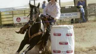 Barrel Racing Vs Pole Bending 2 [upl. by Lilly]