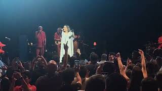 Natalia Lafourcade  tu si sabes quererme Live at Wolf Trap Filene [upl. by Laurentia]