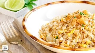 Receta fácil de Arroz frito con ajo quotKhao Pad Kratiamquotข้าวผัดกระเทียม [upl. by Haisej]