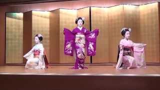 Japan  Traditional Geisha Dance [upl. by Alleras]