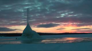 Isberget vid Långbryggan i Rättvik [upl. by Thinia884]