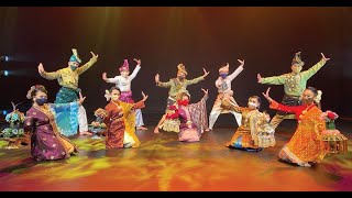 Muara Festival Day 1 by Azpirasi Era Dance Theatre EthniCo amp Sriwana [upl. by Teyut90]