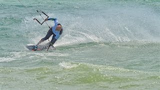 Kitesurfing tutorial la Strambata con tavola TwinTip [upl. by Ldnek730]