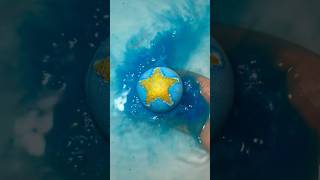 THE PERFECT HONEY BATH BOMB  LUSH CHRISMAS SHOOT FOR THE STARS BATH BOMB 🍯 [upl. by Melda]