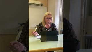 Lecture linéaire  Toinette médecin [upl. by Legir]