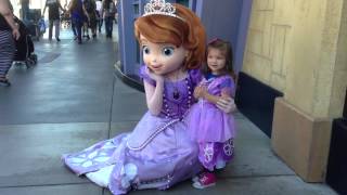 Home Video Violet meeting Princess Sophia [upl. by Jerrome]