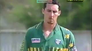 Jason Gillespie Brilliant Fast bowling  Agrassive bowling  SriLanka 1999 [upl. by Anairotciv]