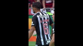 HULK E BATTAGLIA DO ATLÉTICOMG ENTRAM EM DISCUSSÃO  FLAMENGO X ATLÉTICOMG  shorts  geglobo [upl. by Battiste]