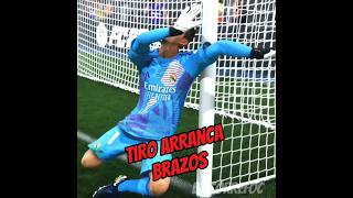 Tutorial Tiro ARRANCABRAZOS en FC25 [upl. by Tegirb866]