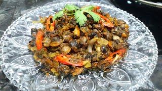 Cara Masak Kerang Sambal Tumis Cili Padi  Spicy Shells Recipe Cockles  RajieS Cooking Passion [upl. by Aldus]