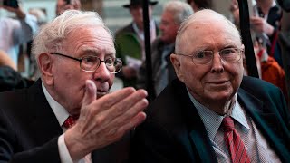 Berkshire Hathaways Charles Munger Dies at 99 [upl. by Aitas]