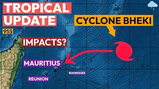 Strong Cyclone Impact Mauritius amp Réunion Bheki Tropical Weather Update [upl. by Nalym982]