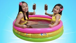 NOS BAÑAMOS EN UNA PISCINA DE CHOCOLATE  Las Leoncitas Kids [upl. by Ocirne367]