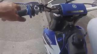 Cours poursuite entre deux motos une cross et un moto de police [upl. by Anerac558]