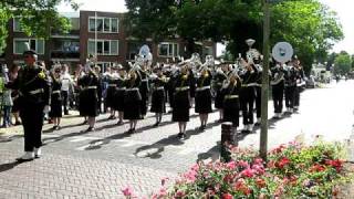 Straatparade Harkema 2009  Jachthoornkorps Showband Urk [upl. by Rimidalv]