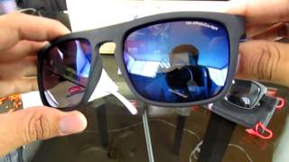 Gafas Quiksilver Video Review [upl. by Ursal]