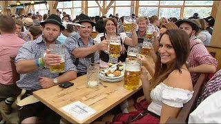 Oktoberfest Já abriu a festa da cerveja mais famosa do mundo [upl. by Nnomae105]