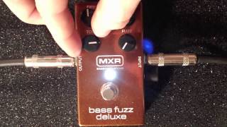 The Best Fuzz Pedal for Bass MXR Bass Fuzz Deluxe [upl. by Dnumde81]