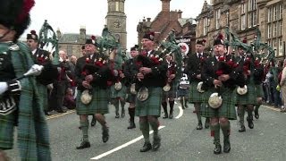 Ecosse défilé de cornemuses pour lanniversaire dune bataille [upl. by Ppilihp]