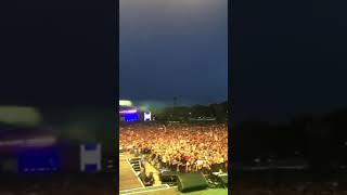 Booba la madrina en concert live madrina [upl. by Gifferd]