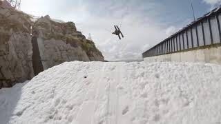 Candide Thovex réalise un double backflip en ski [upl. by Aneras]