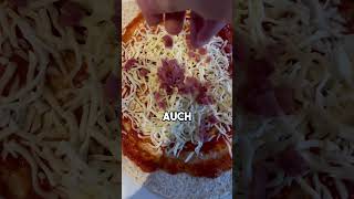 PROTEIN Pizza Calzone rezept  muskelaufbau fitness abnehmen kraftsport bodybuilding protein [upl. by Ellesig]