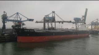 Beloodsing Bulkcarrier Frontier Falcon en geulreis naar de Ertskade inclusief Time Lapse Film [upl. by Daffodil718]