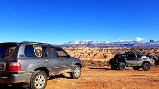 Moab  LX470 vs FJ Cruiser [upl. by Poll607]