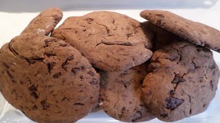 Recette facile de cookies au chocolat  وصفة كعكة الشوكولاتة كوكيز [upl. by Banquer]