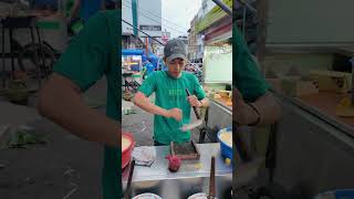 Famous Martabak Piring in Medan  Indonesian Street Food [upl. by Prochoras99]