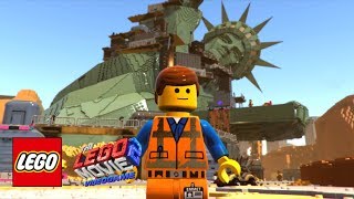 EXCLUSIVE The LEGO Movie 2 Videogame  Level 1 Apocalypseburg Gameplay Walkthrough [upl. by Croteau]